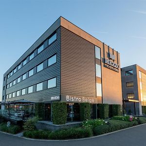 Mezzo Hotel & Business
