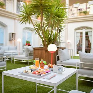 Hotel La Jetee